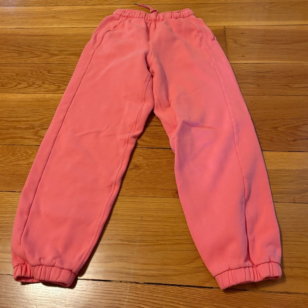 Lululemon Oversized Scuba Jogger Pink